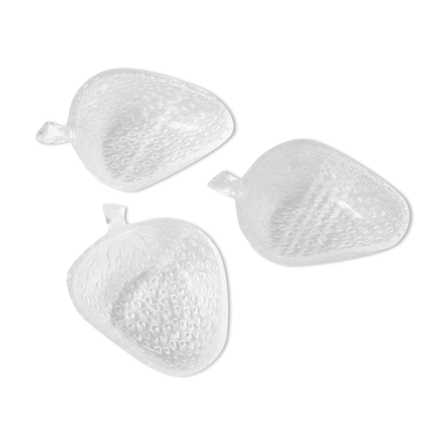 Vintage strawberry-shaped cups