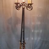 Lampadaire de fer forgé