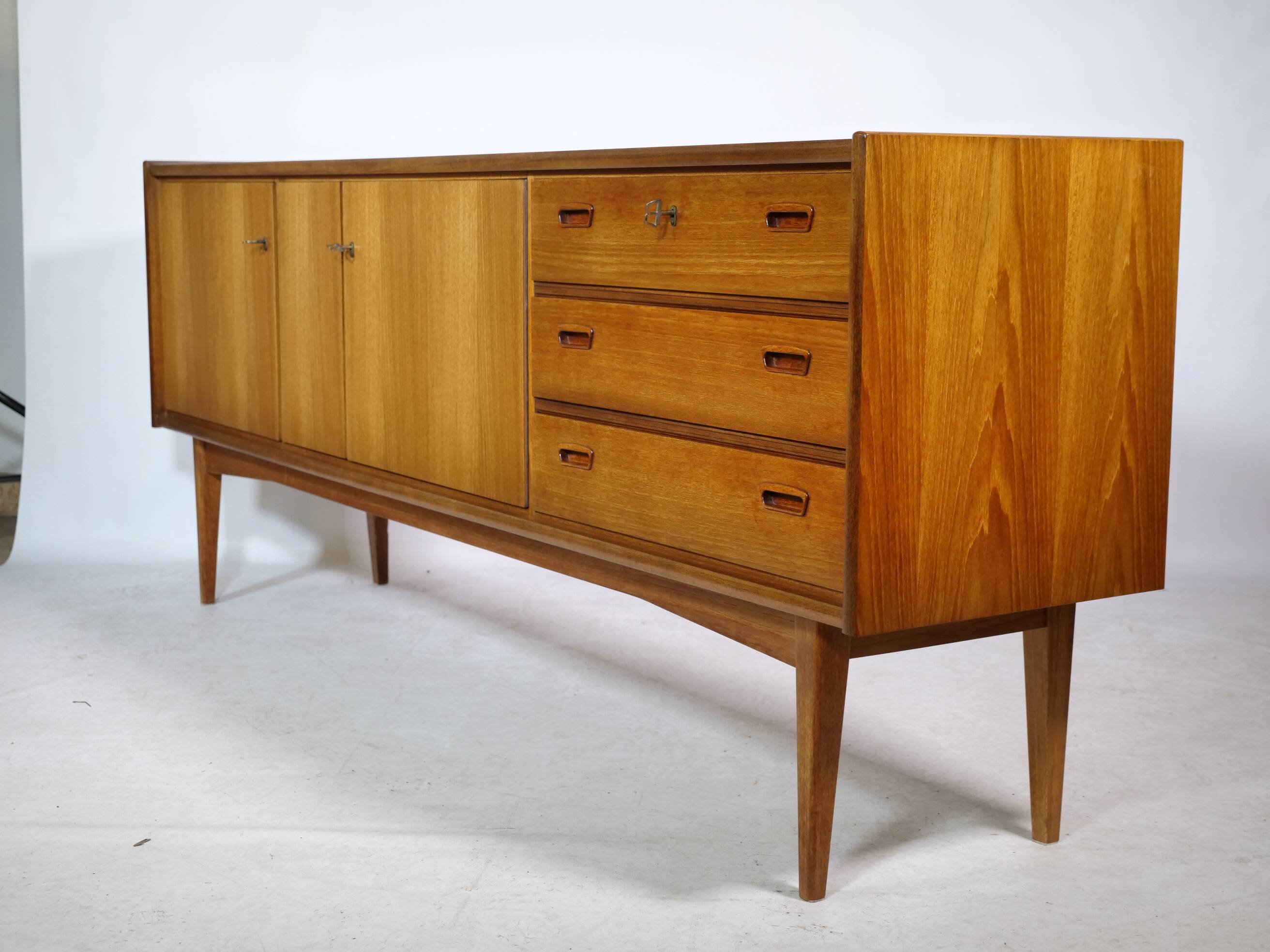 Mid-Century Design Teak Sideboard by Bartels, Germany, 1960s