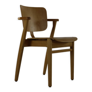 Fauteuil design finlandais par