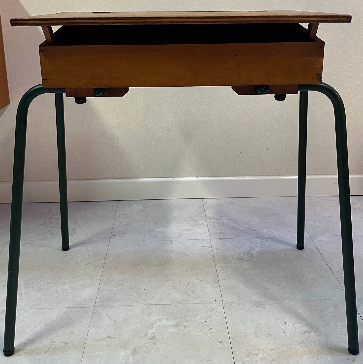 Folding wood and metal school desk