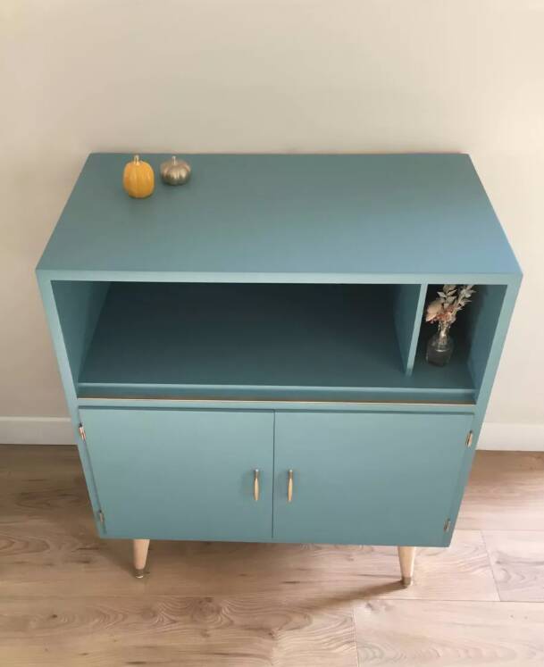 Storage furniture, sideboard