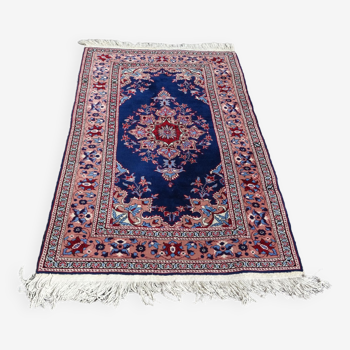 Tapis Oriental en laine fait main