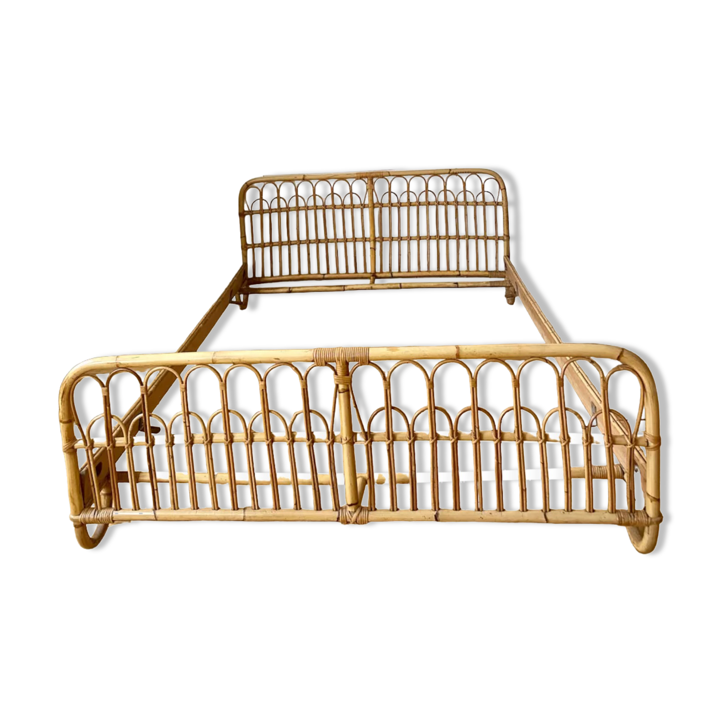 Vintage rattan bed two people