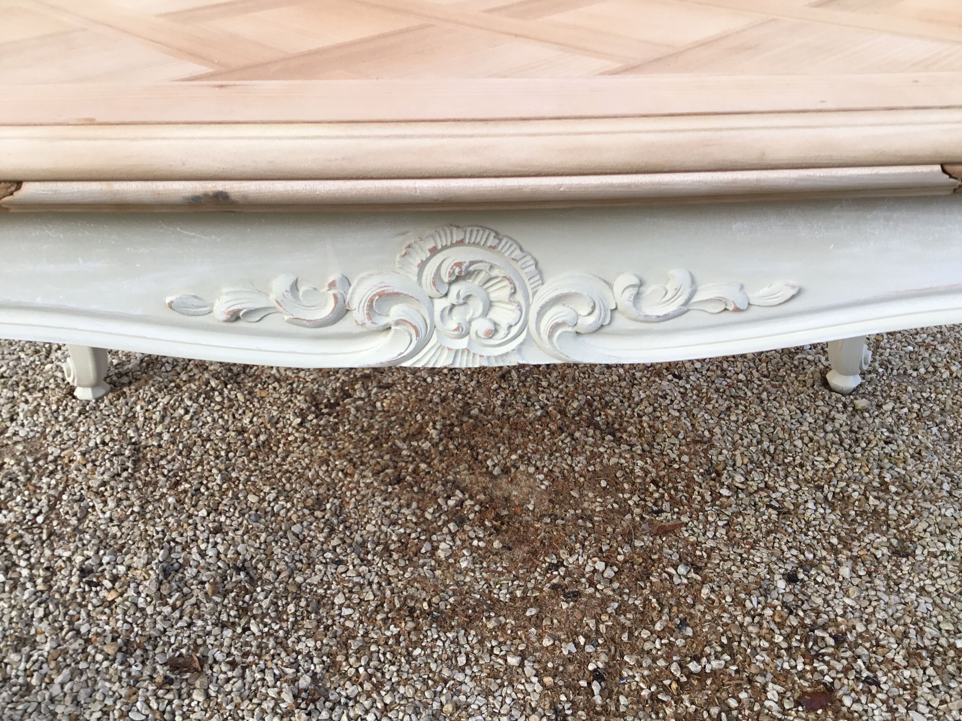Louis XV style table in cherry wood pickled top and patinated base in light beige