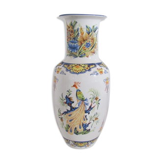 Ceramic vase