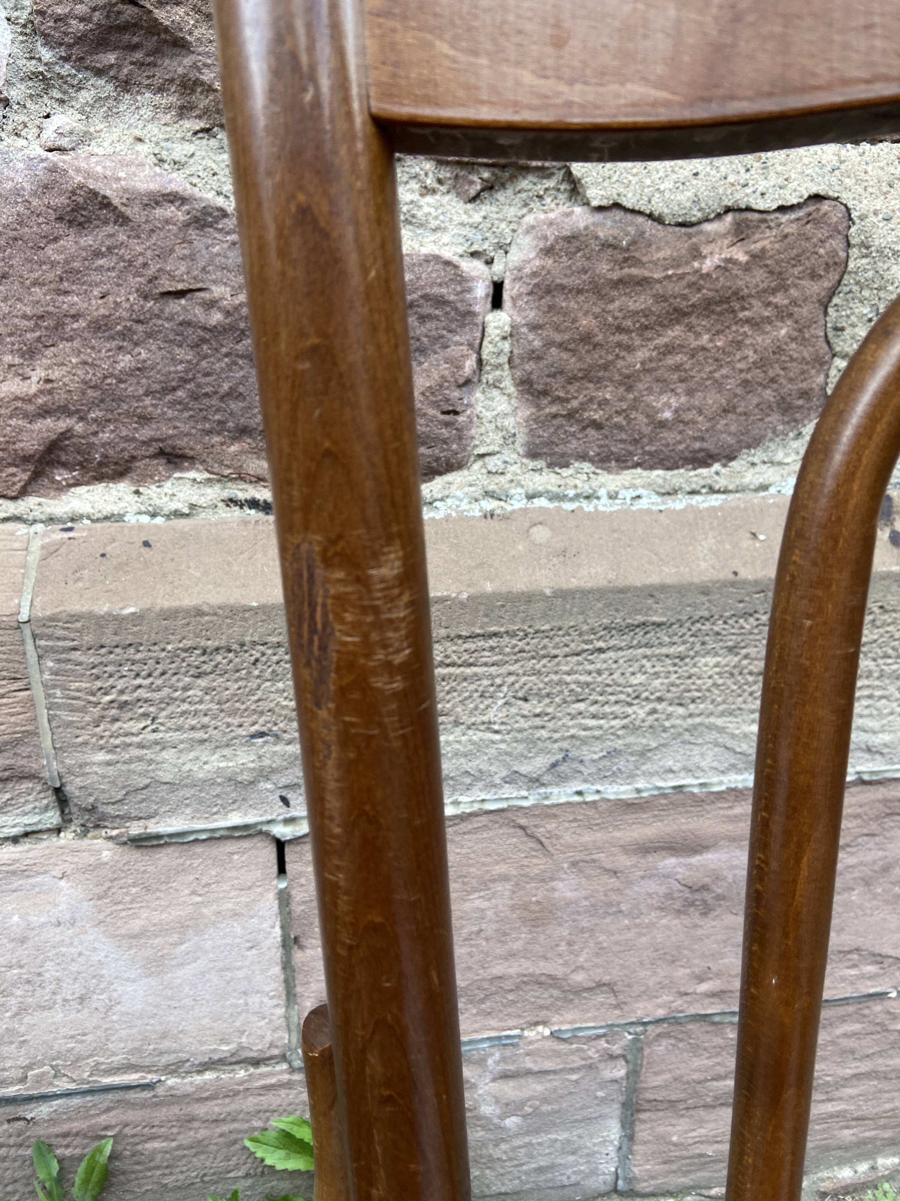 Pair of chairs bistrot bentwood vintage