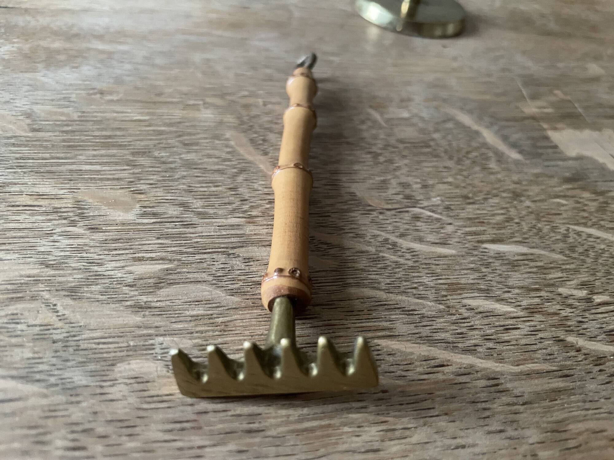 1950s gardening tool set