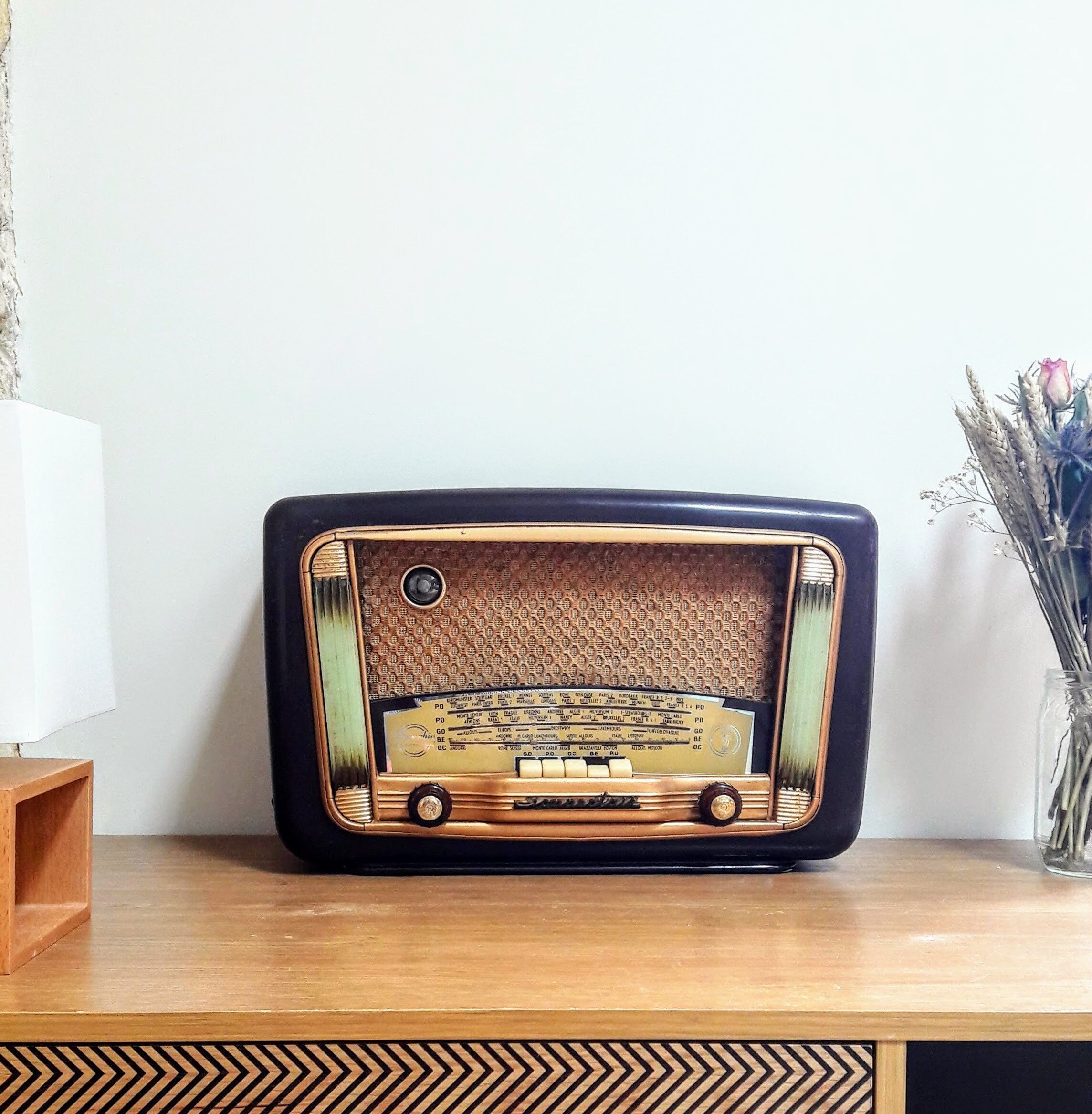 Tsf radio station old Sonneclair