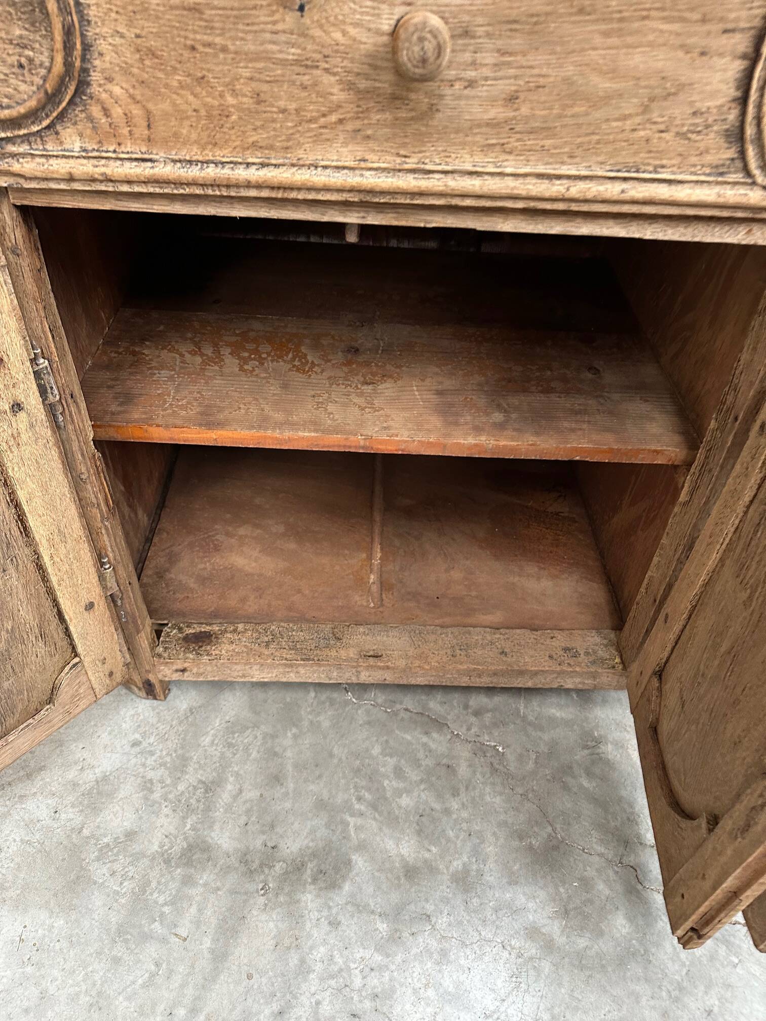 Atypical 19th century oak sideboard