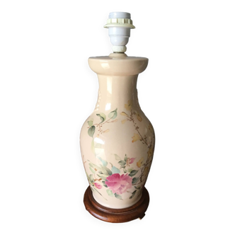 Porcelain or ceramic lamp base