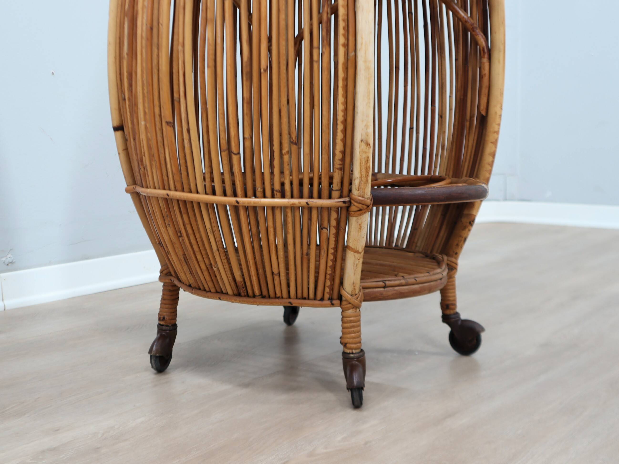 1960s Italian mid-century modern rattan barrel bar cart