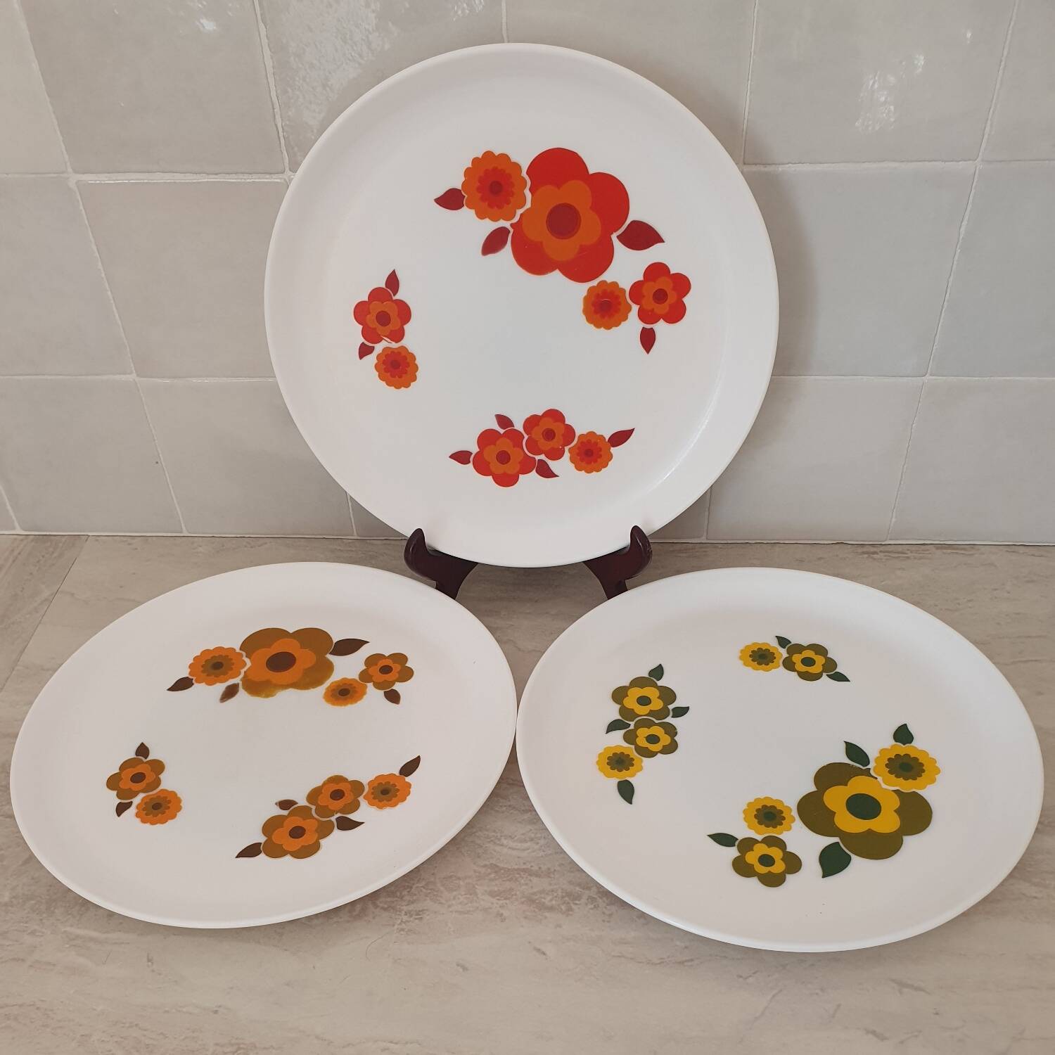 3 flat plates Lotus by Arcopal