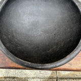 Ancient bowl, Colombian ceramic pottery La Chamba.