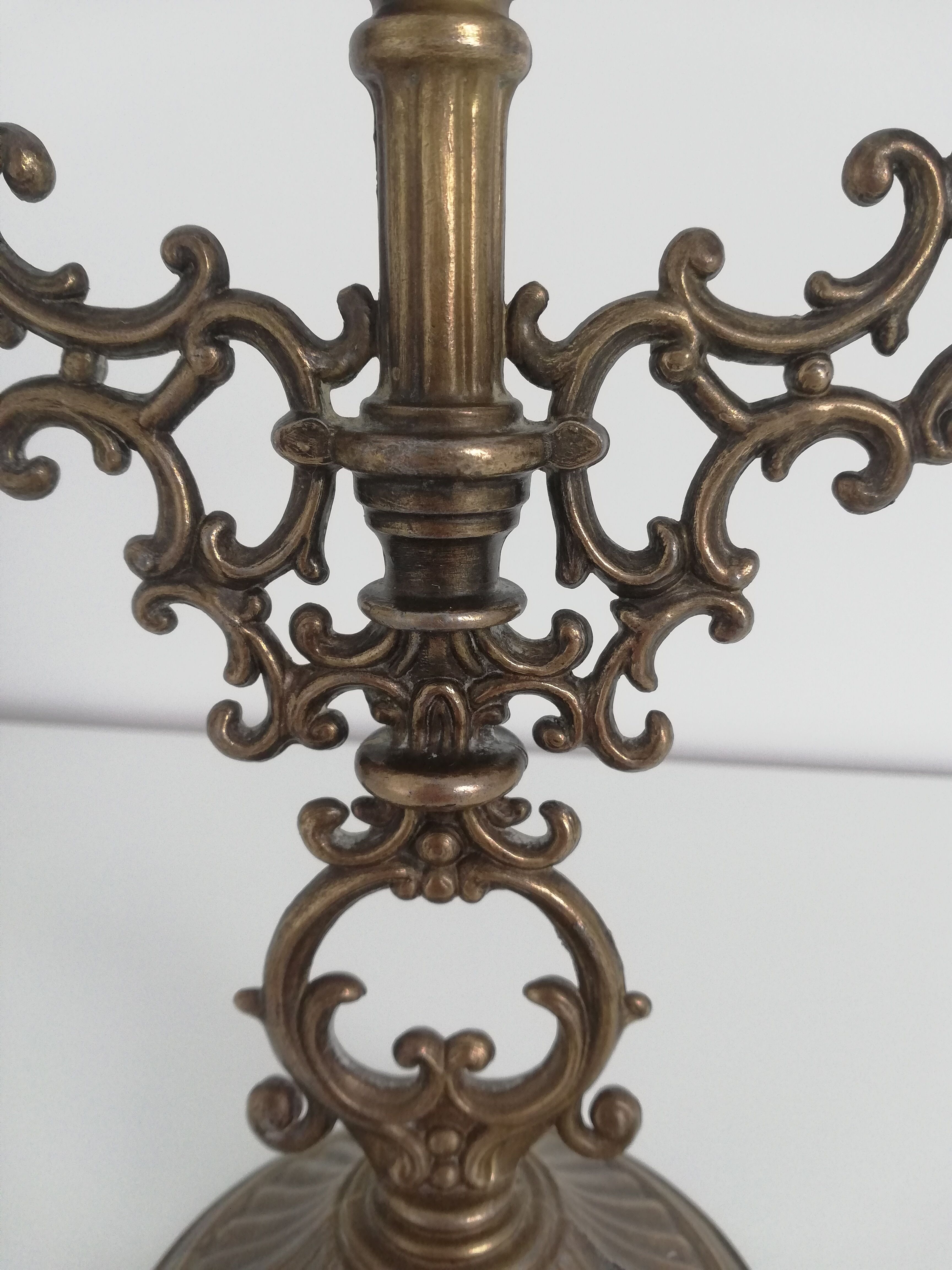 Vintage 3-burner chandelier