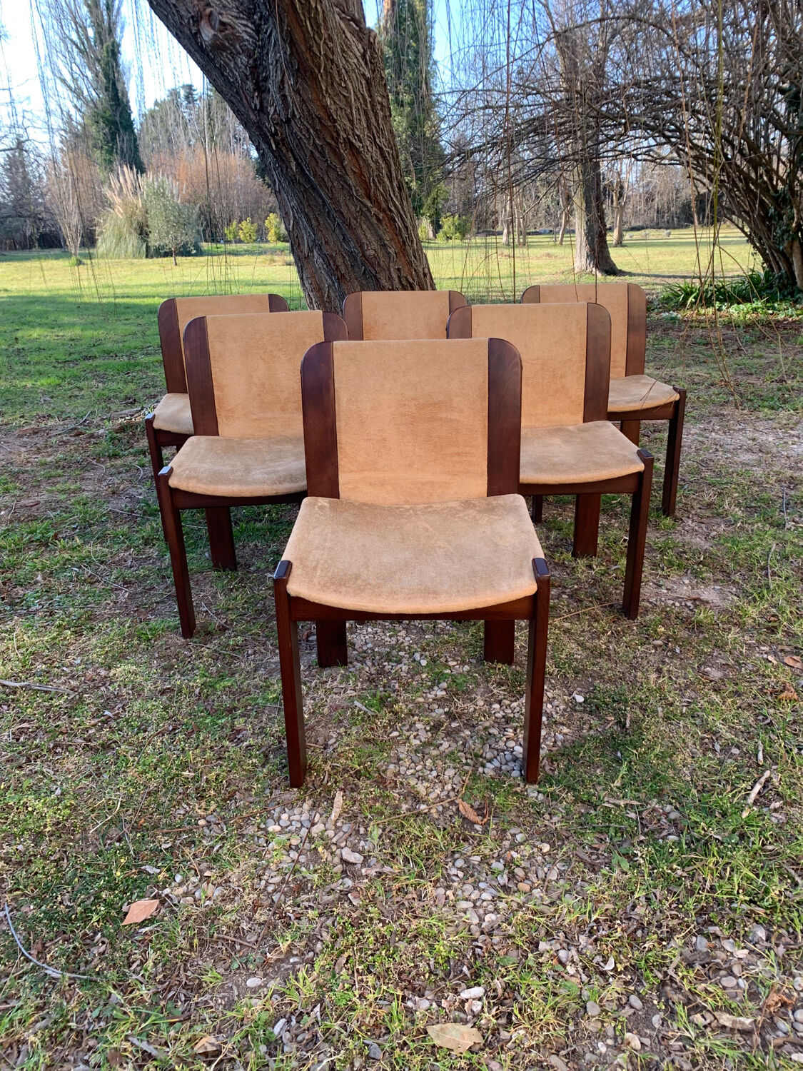 Series of 6 70s Scandinavian style chairs