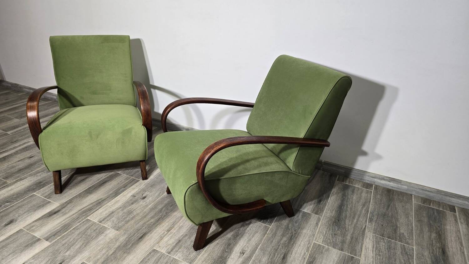 Ensemble de chaises longues par Jindrich Halabala, années 1940
