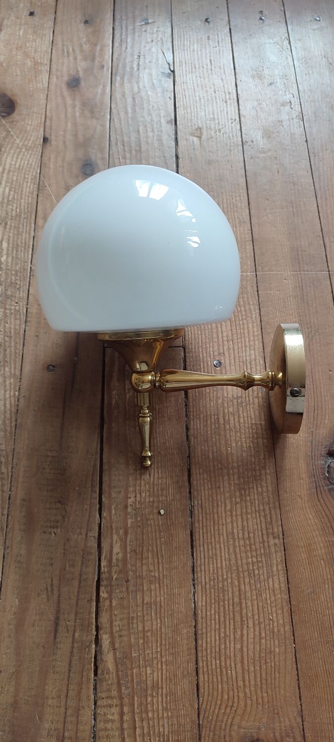 Vintage wall light
