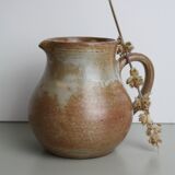 Sandstone pitcher