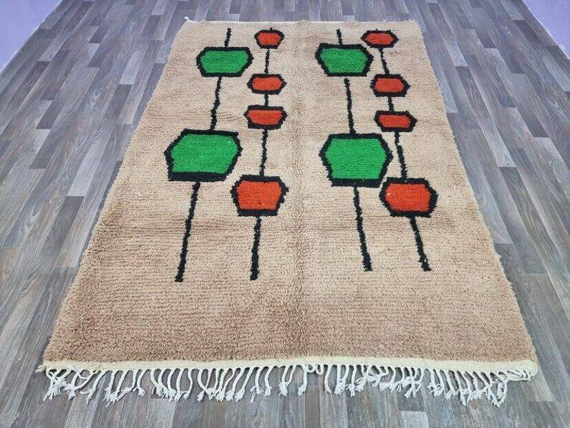 Moroccan rug in natural wool 250cmx150cm