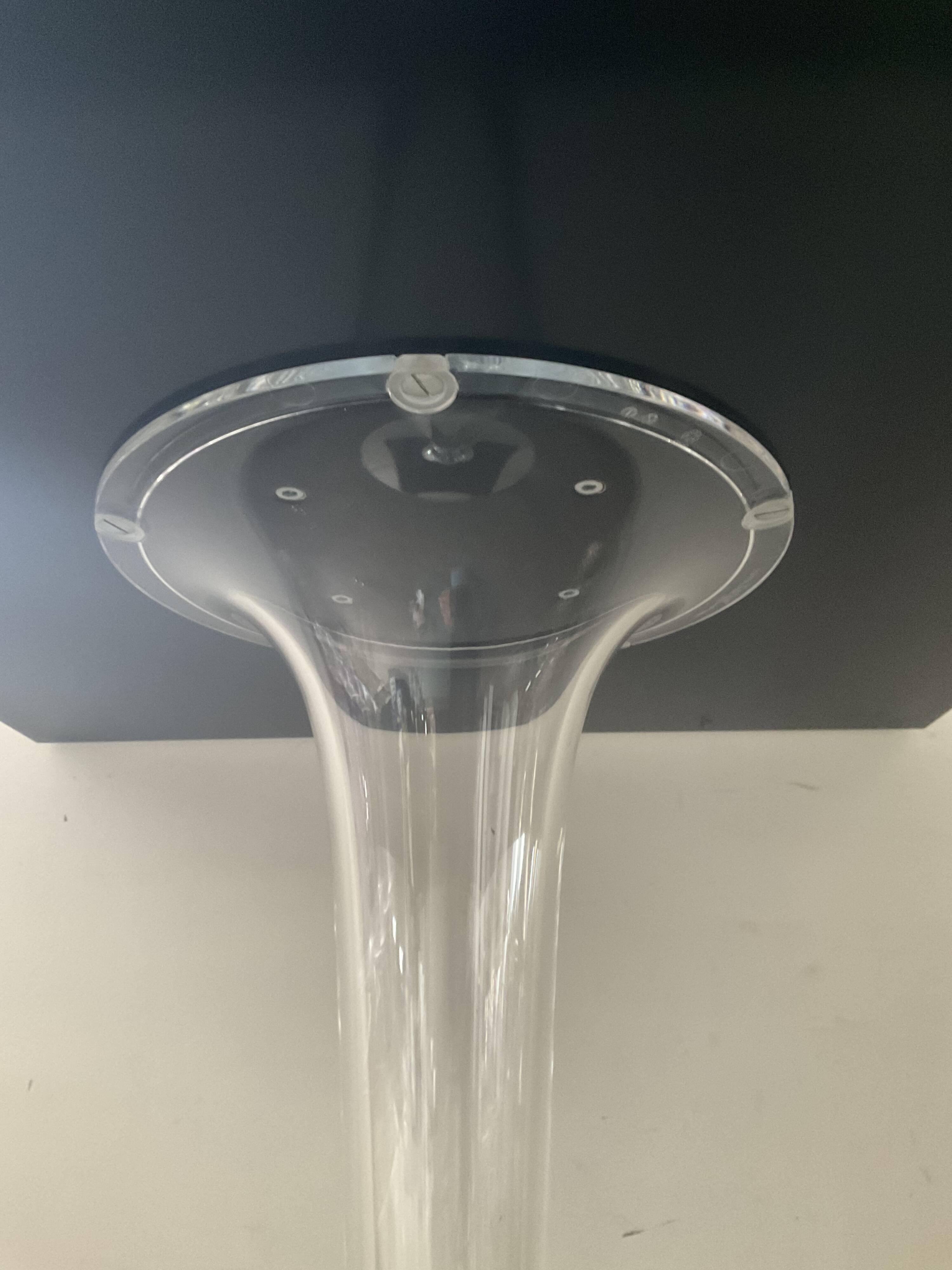 Ensemble Philippe Starck Kartell table à manger Top Top et 2 fauteuils Louis Ghost
