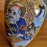 Set of 2 Japanese Satsuma ceramic vases