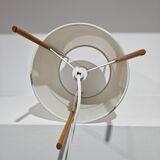 Cylindrical desk lamp "No 9", Isamu Noguchi, Knoll, 1940s.