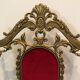 Suite de 4 chaises en laiton et velours rouge