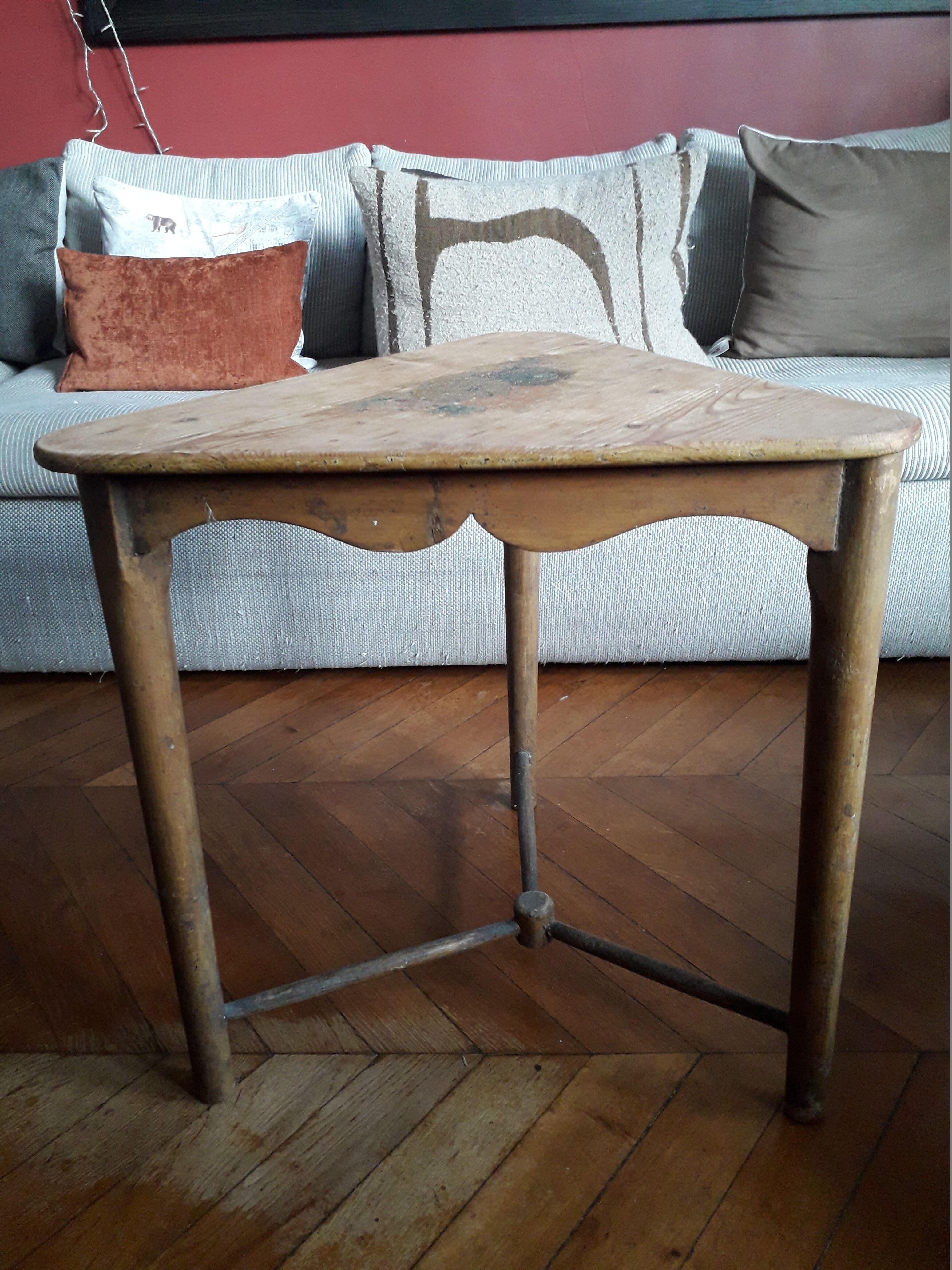Vintage English side table from the 50s in pine