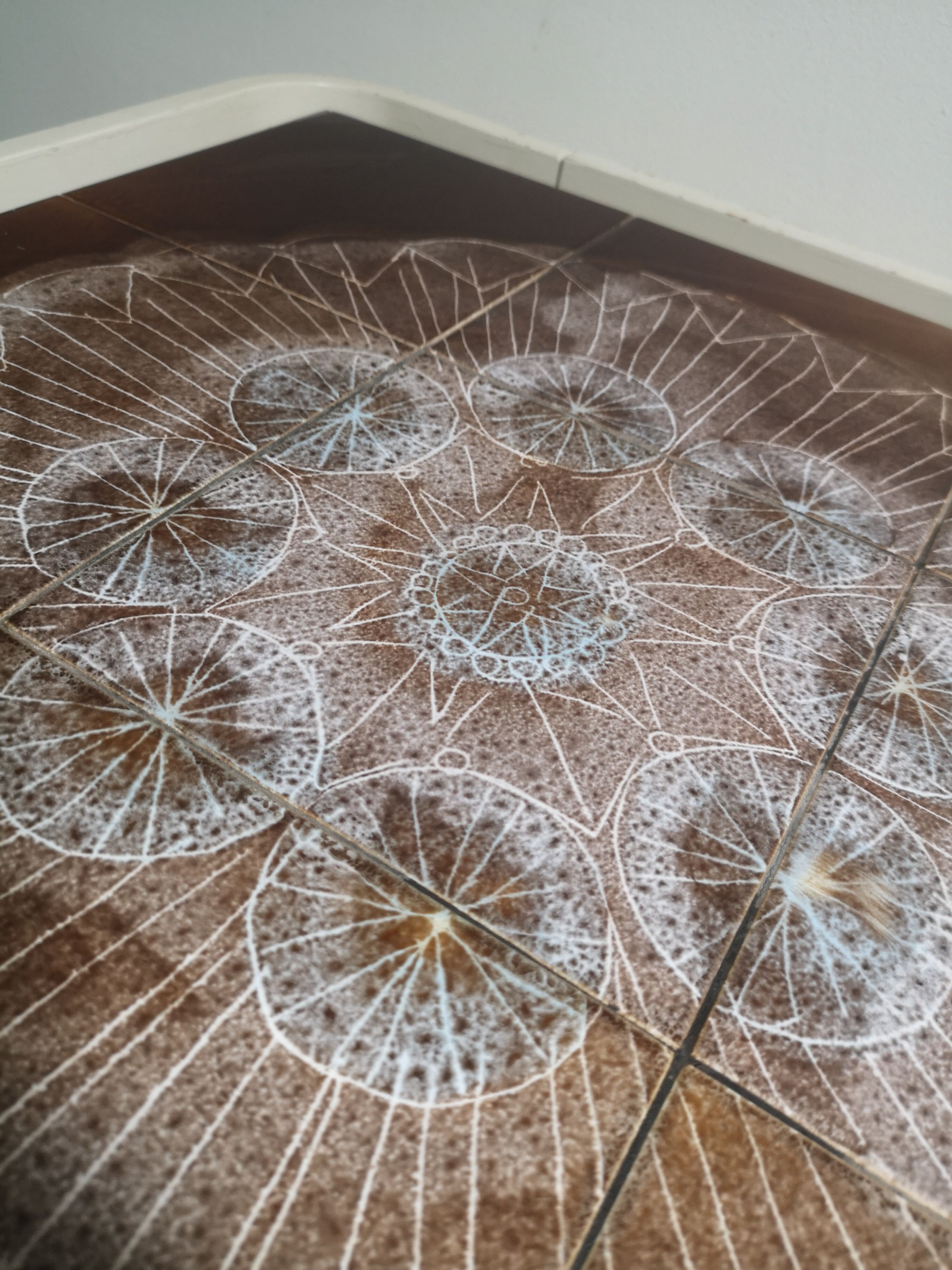 Coffee table in wood and ceramic, design 1970