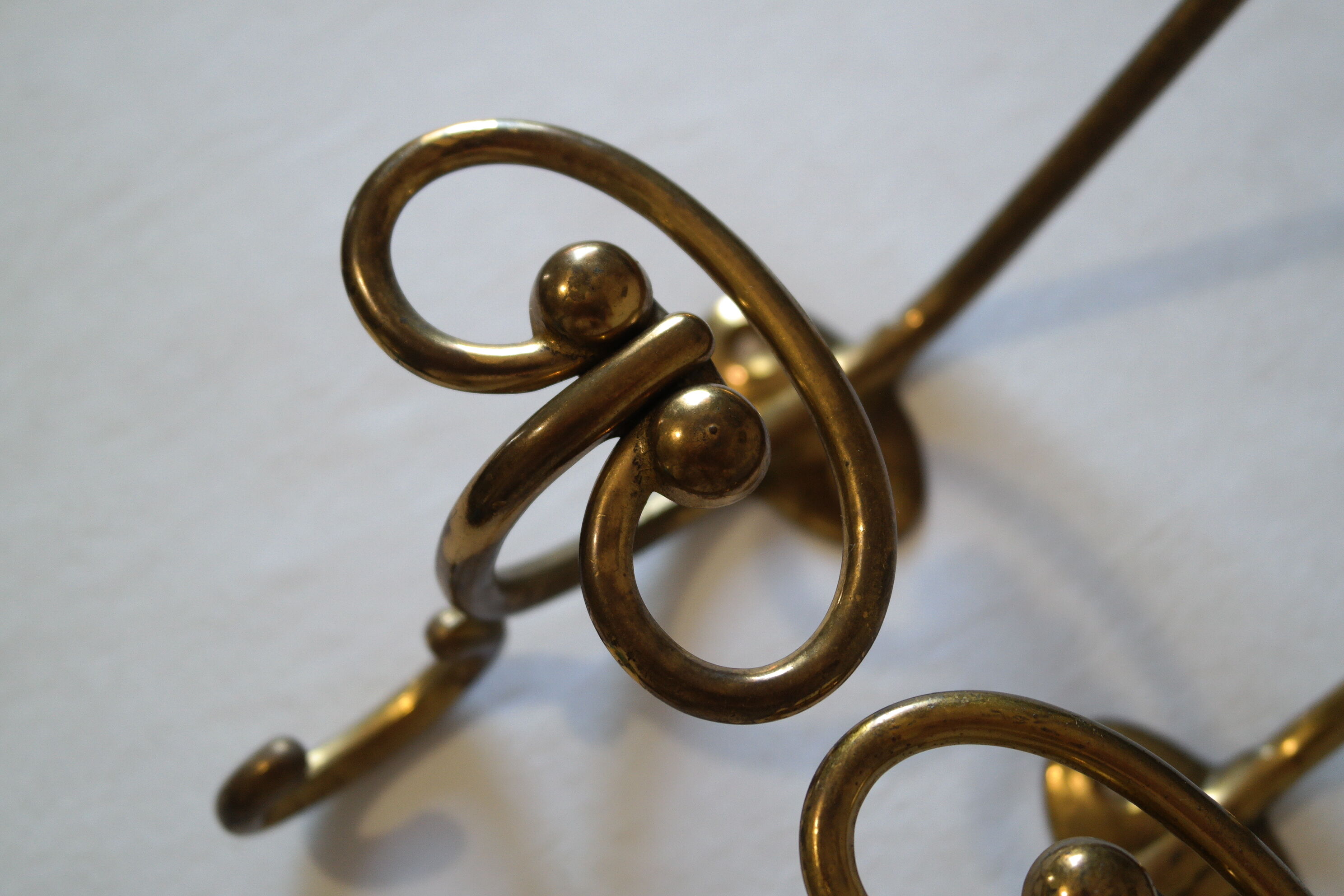 Vintage brass patères
