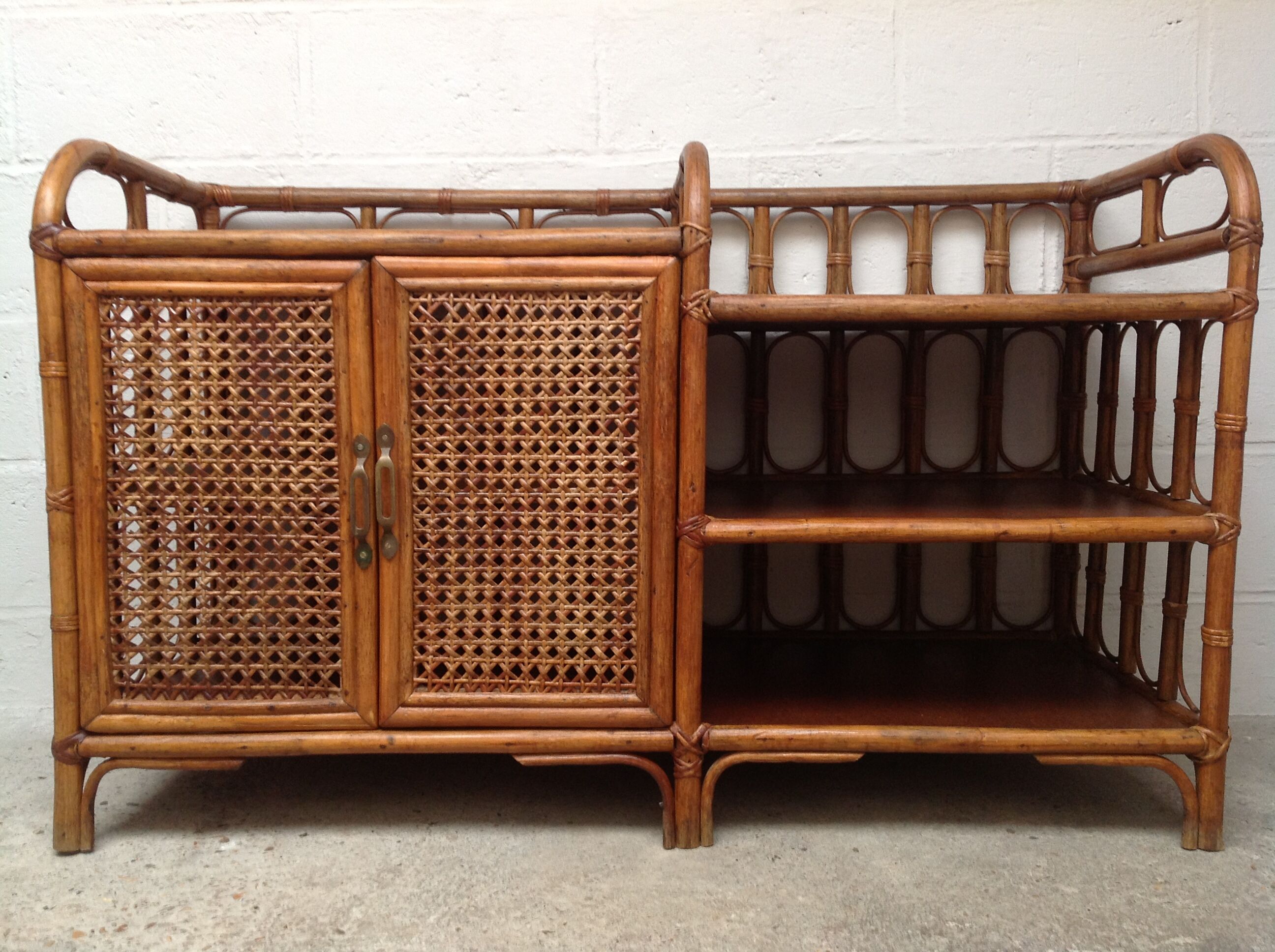 Buffet vintage cannage rotin et bois