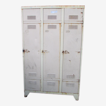 Industrial cabinet 3 doors