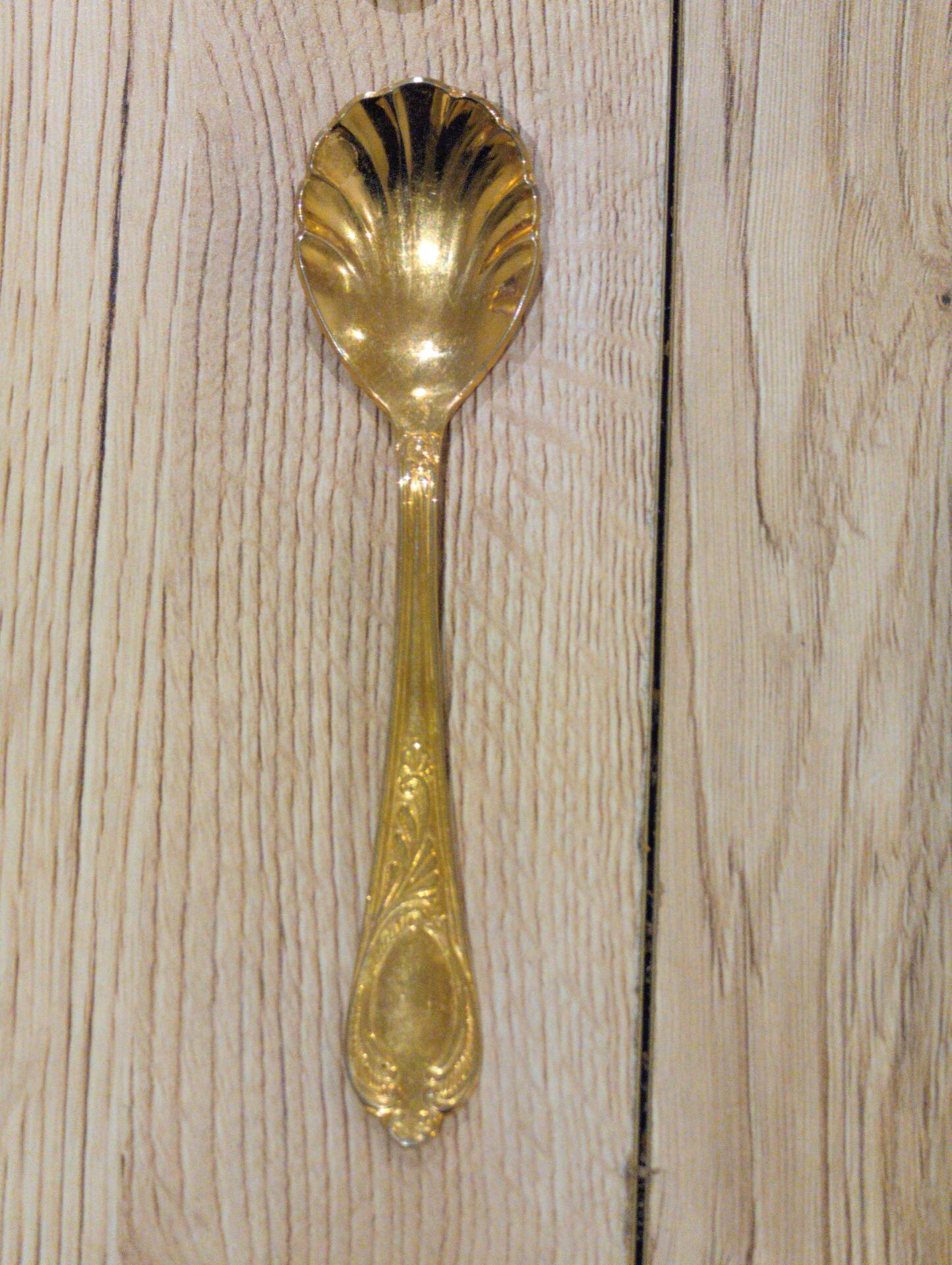 Luxury Cutlery Set Solingen SBS Gold Plated with 23/24 Carats - 70 Pieces