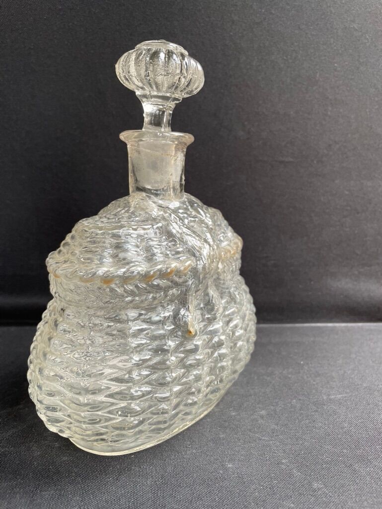Liquor decanter - pressed molded satin glass (1882 to 1908)- legras for guilloteaux