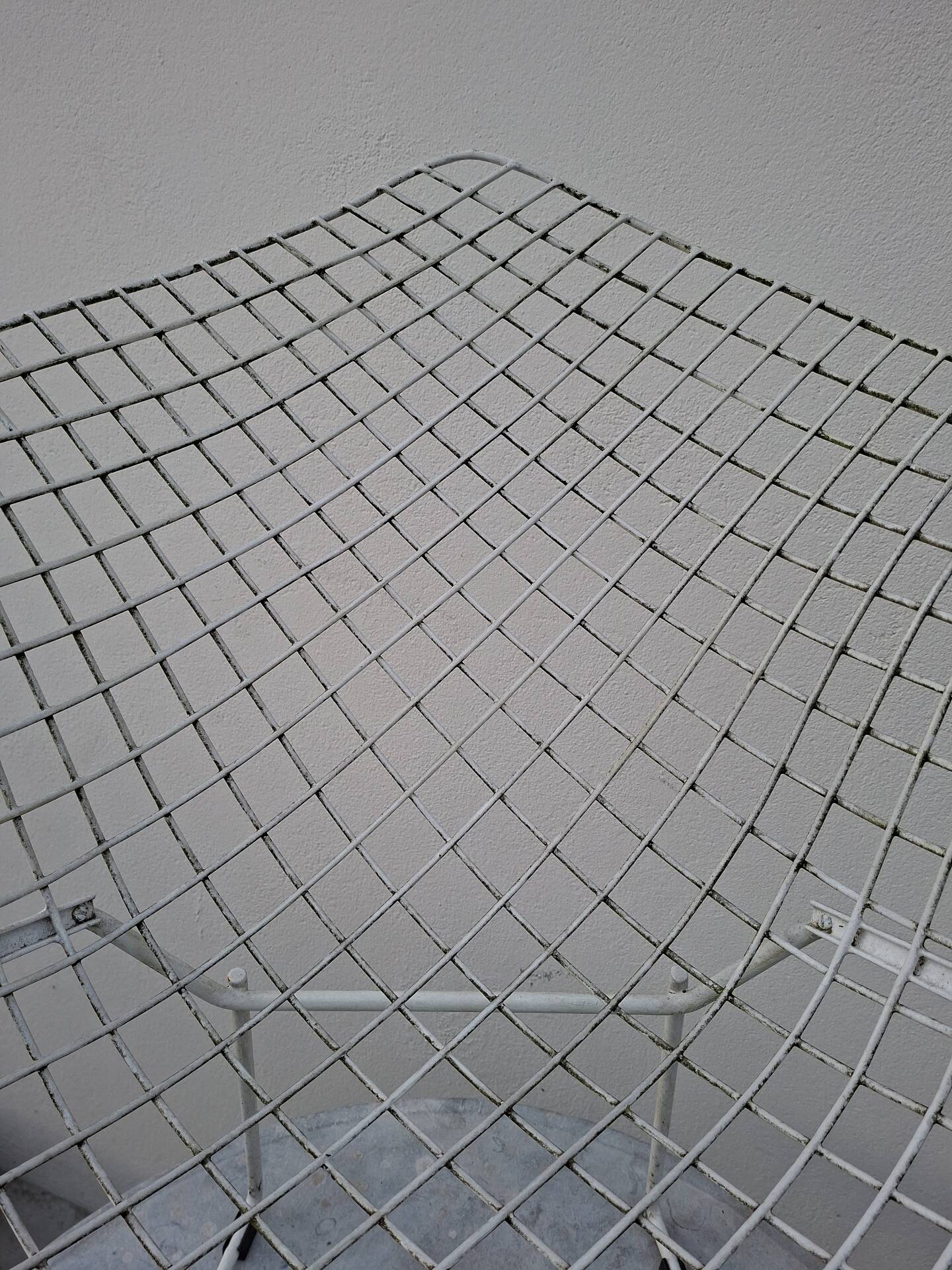 Diamond chair by Harry Bertoia for Knoll