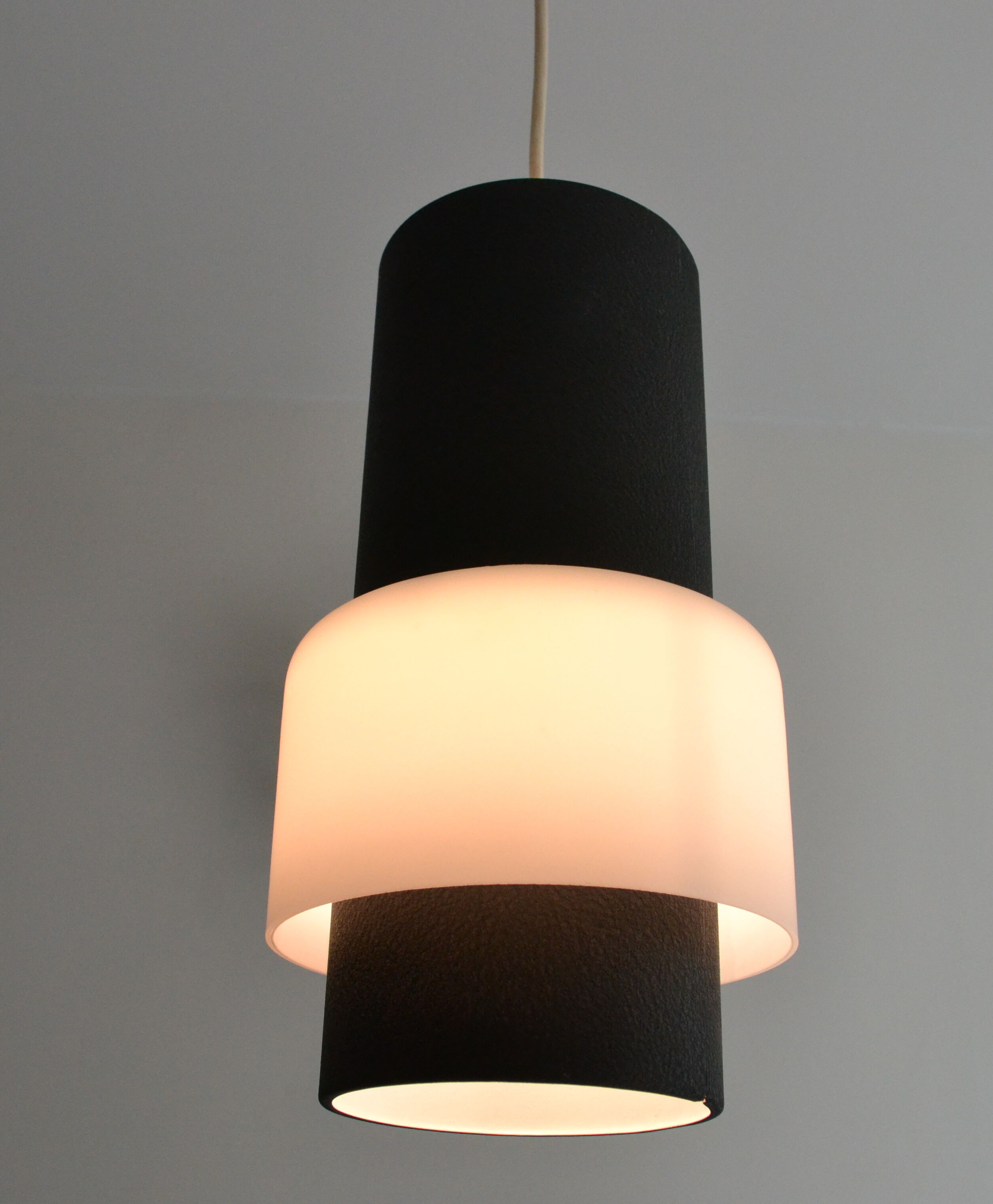 Suspension Louis Kalff chandelier metal opaline 50s