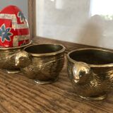 4 hen-shaped eggcups