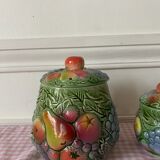 Pots in slip decoration fruits