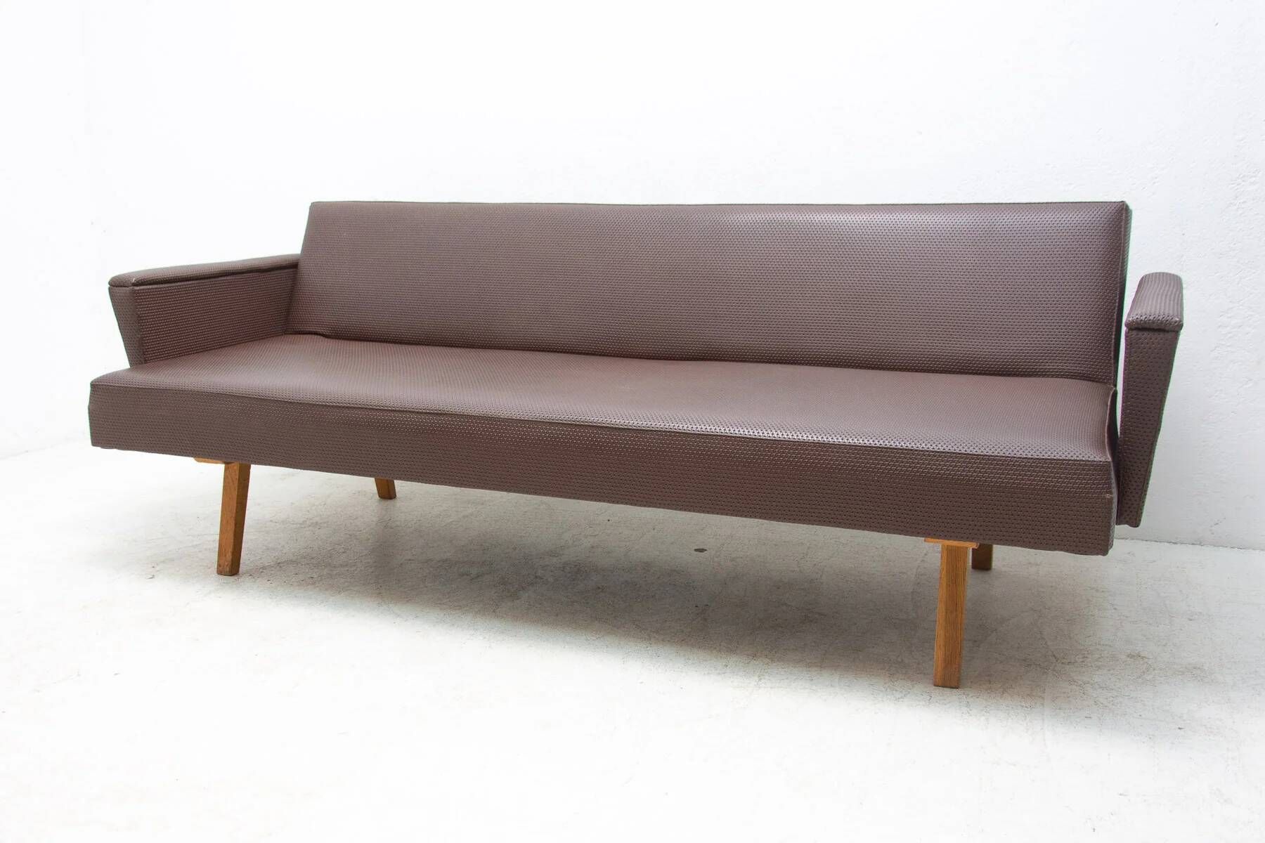 Vintage Eastern Bloc sofa, mid-century seating, 1970s, Czechoslovakia