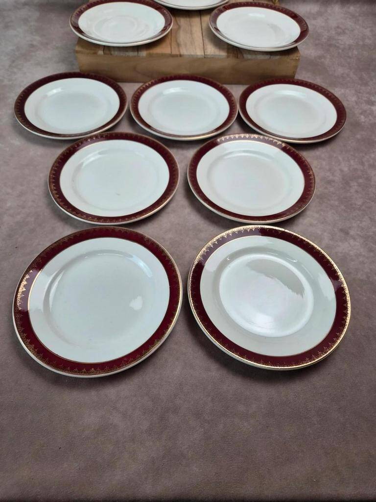 Lot de 12 assiettes à dessert Digoin Sarreguemines « rubis »