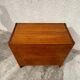 Paire de commodes vintage en bois