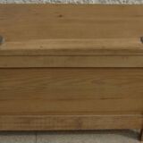 Solid oak storage chest – Very good condition