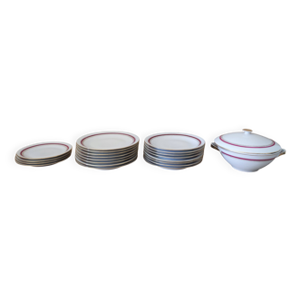 A Limoge LPN Wedding Tableware Service