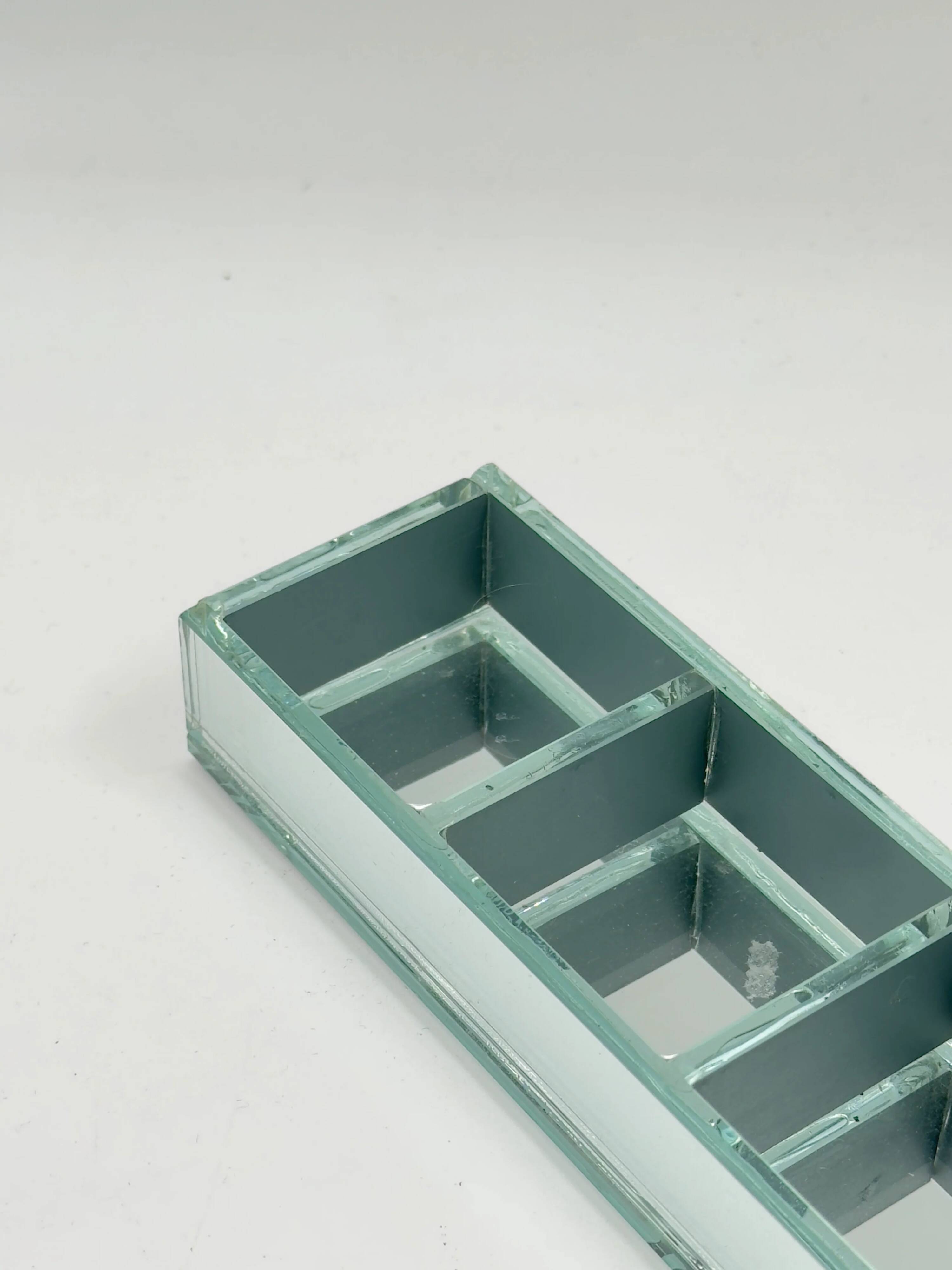Plateau vintage en verre miroir compartimenté à 5 sections