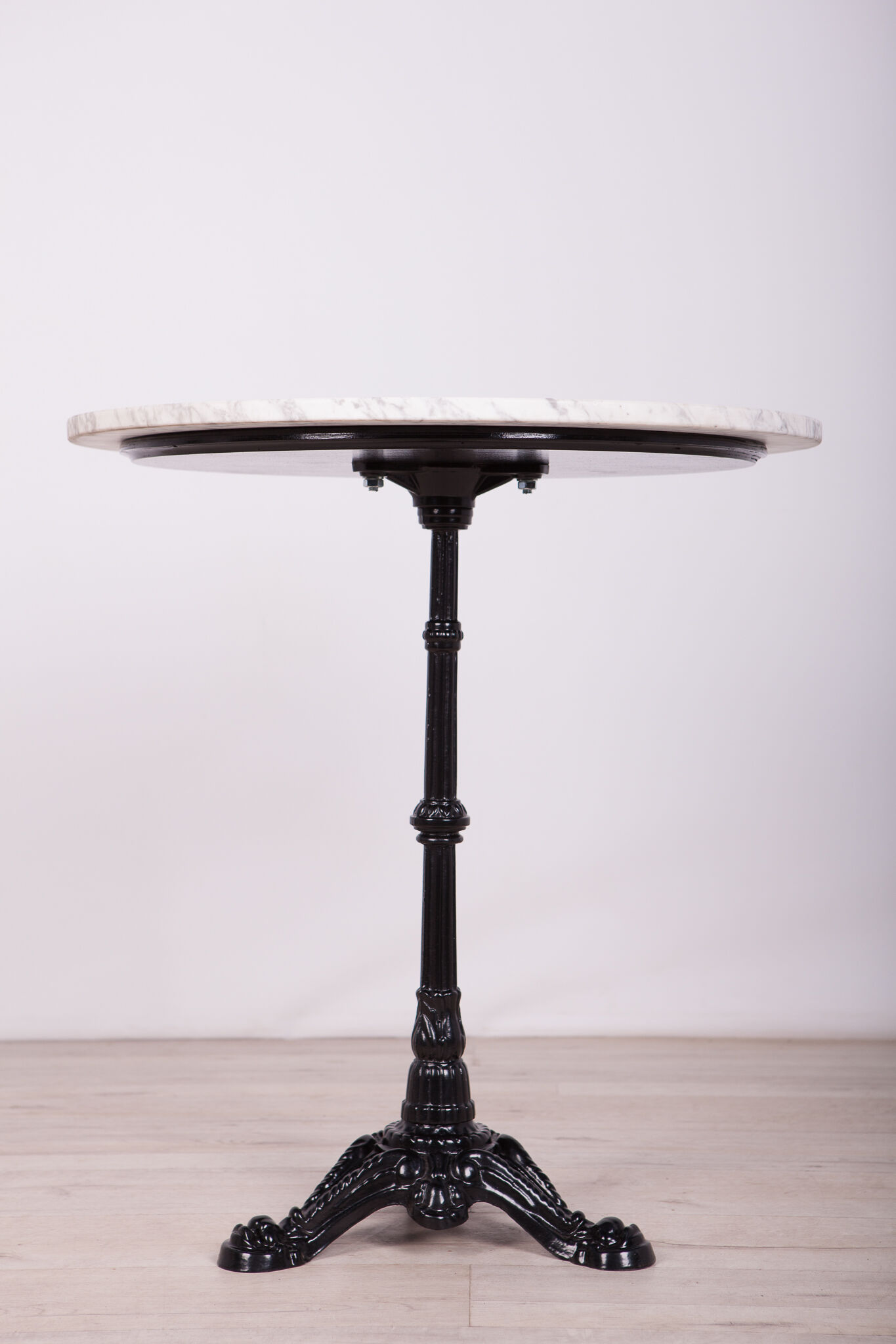 Art nouveu cast iron and marble pedestal table