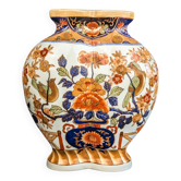 Chinese polychrome porcelain vase, Imari style, polybious shape, 20th century