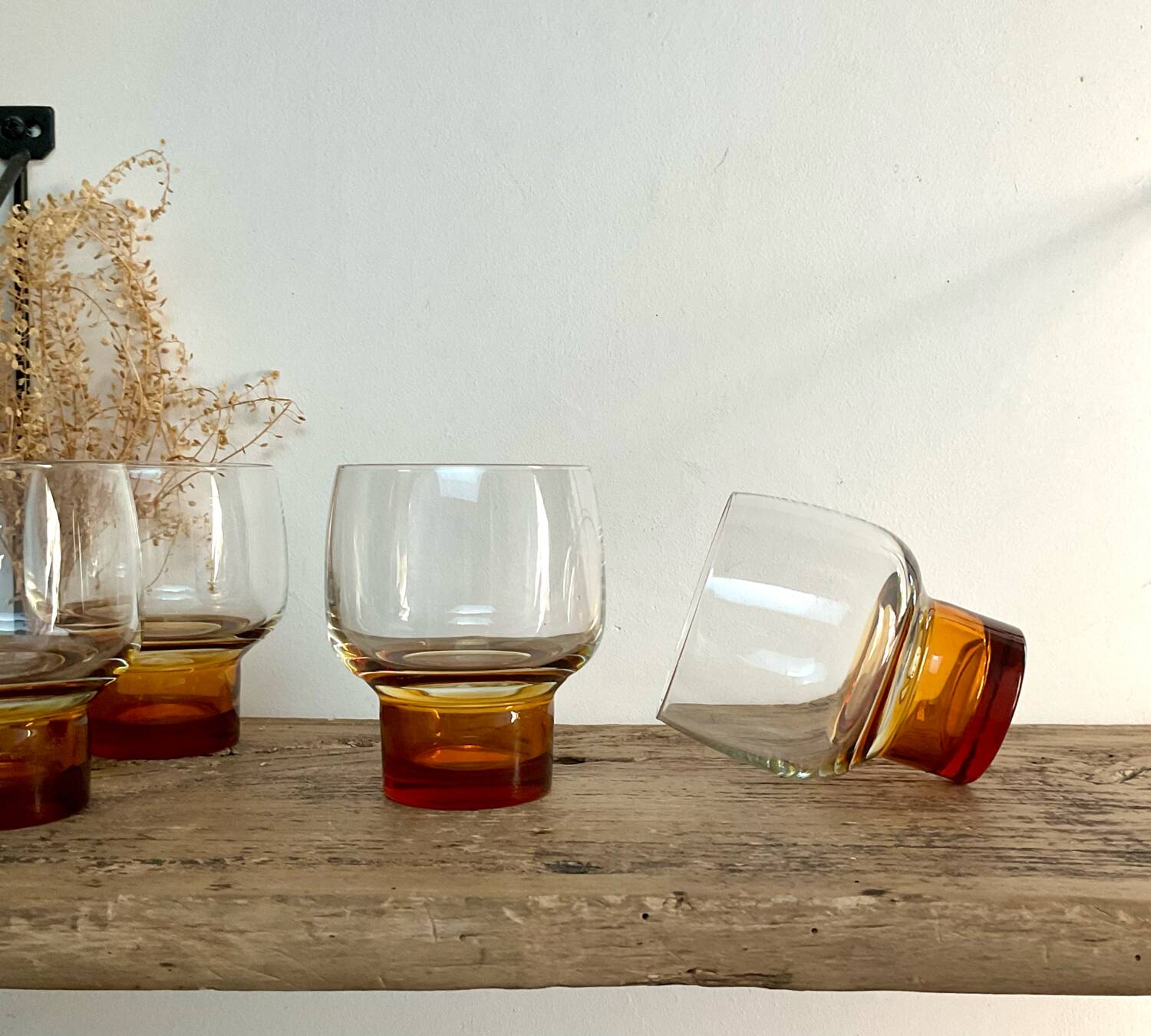 5 LUMINARC France glasses with amber feet