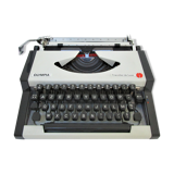 Olympia traveller typewriter luxury 70s