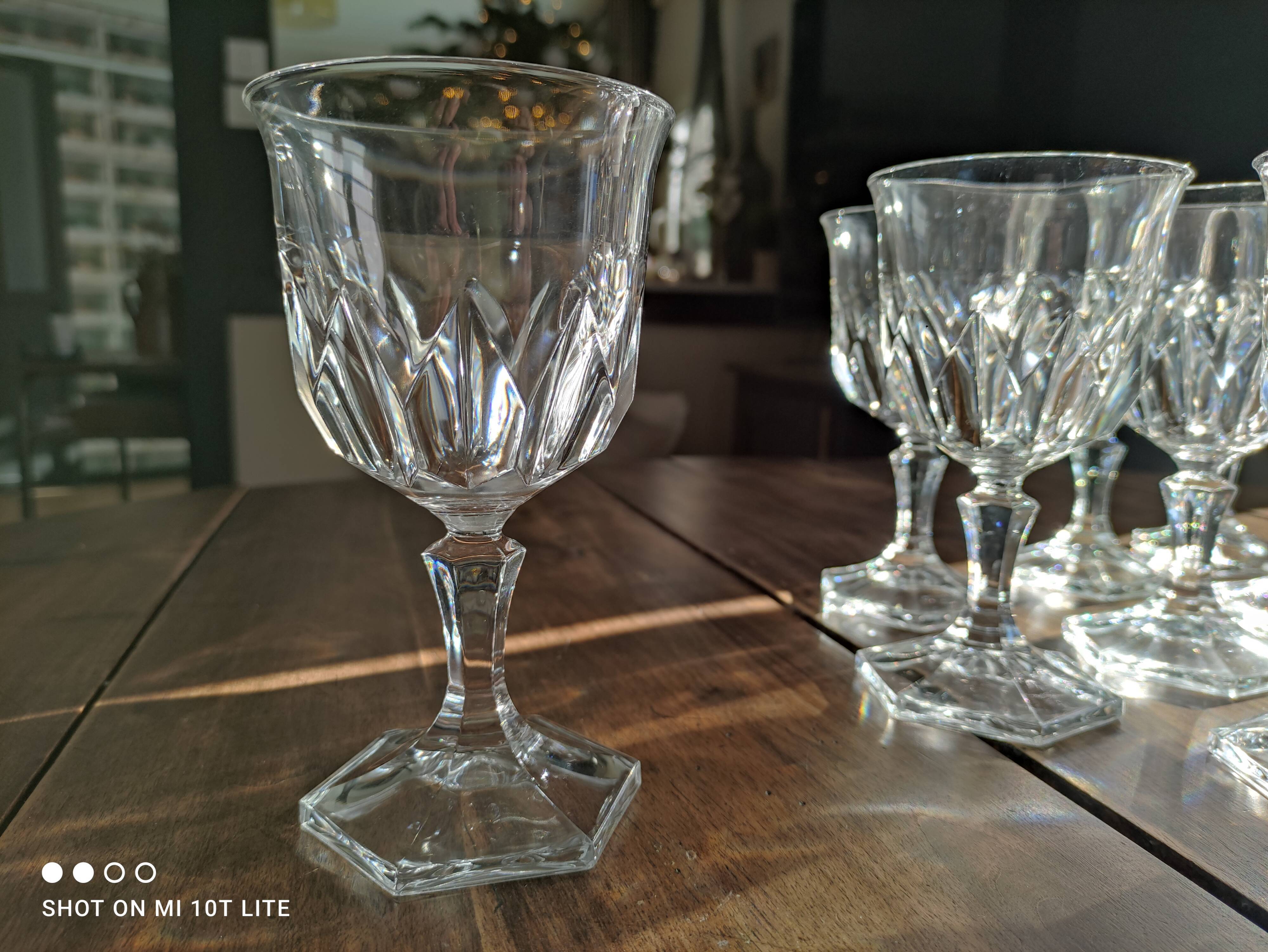 Set of 9 thick glass wine glasses faceted hexagonal foot